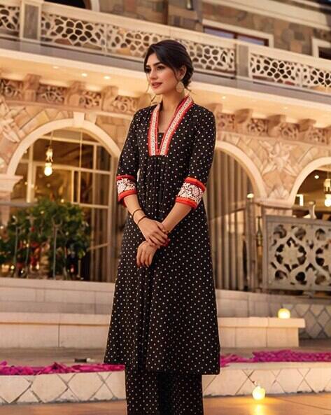 GOSRIKI Women Micro Print Flared Kurta Set