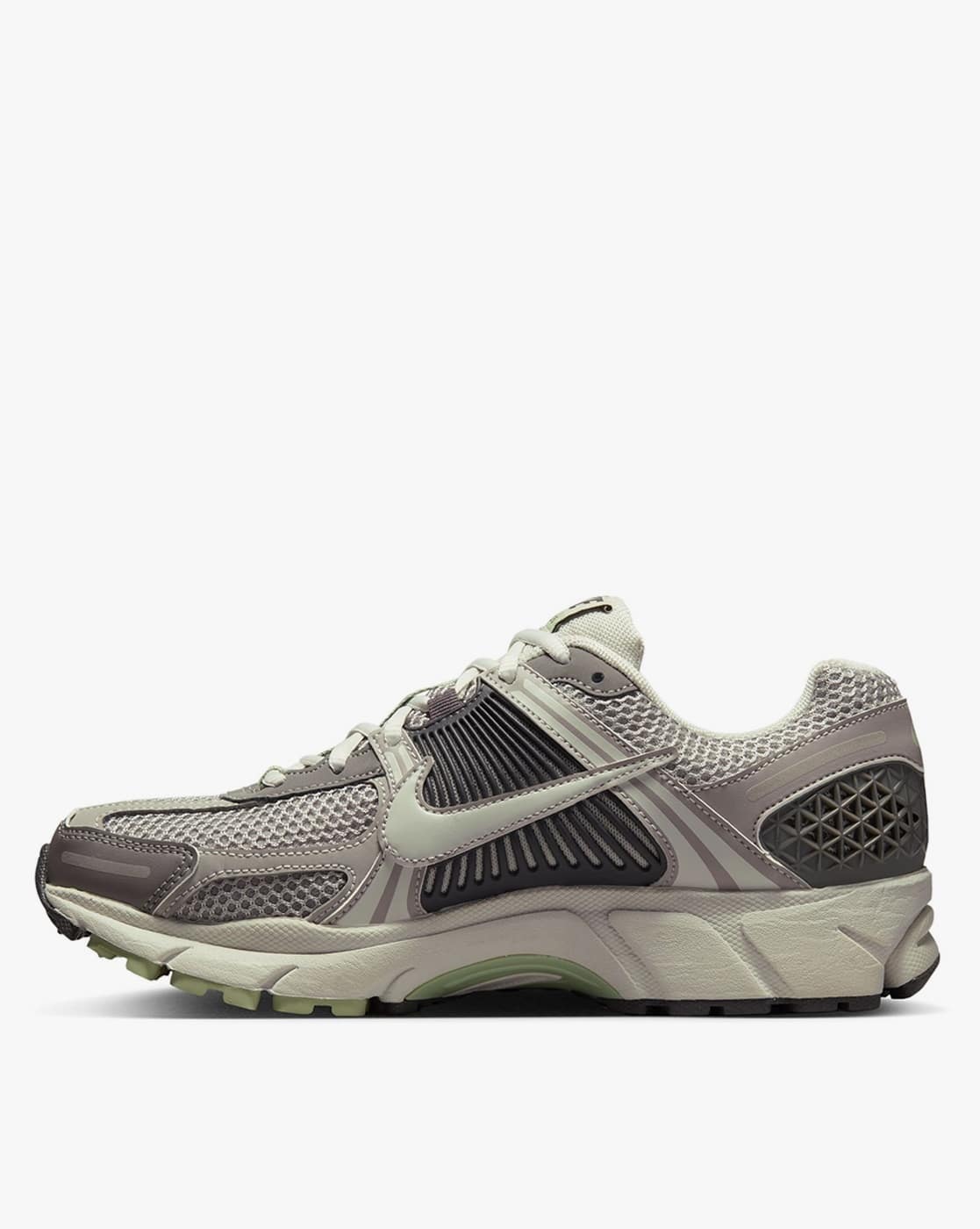 Buy Grey Sports Shoes for Women by NIKE Online | Ajio.com