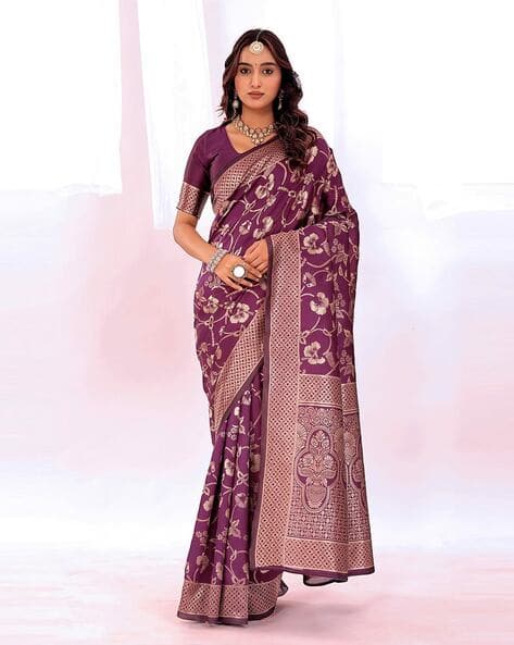 Revangi Women Banarasi Silk Saree with Contrast Border