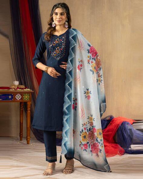 TANUKA Women Embroidered A-Line Kurta Set