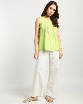 svrnaa by azorte Printed Slim Fit Top with Pintucks-picture-45
