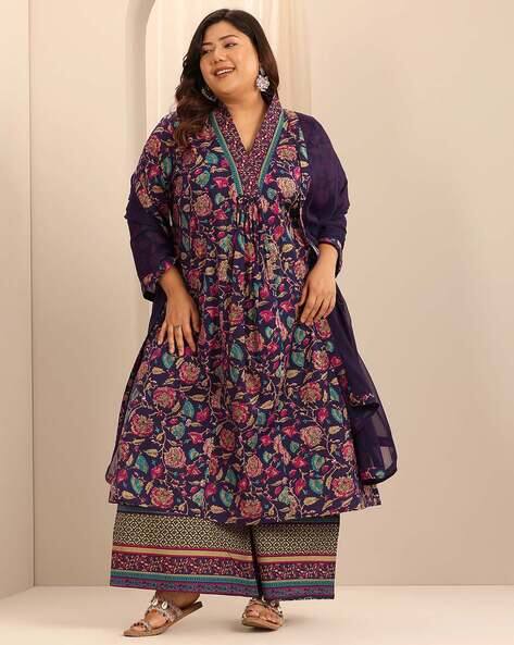 Extra Love by Libas Women Floral Print Curved Straight Kurta Set with Dupatta