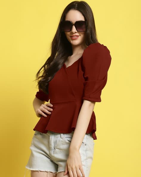 Fabflee X AG Women Regular Fit V-Neck Crop Top