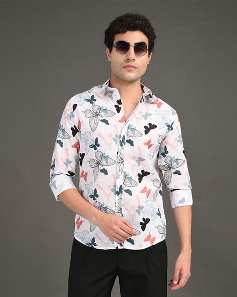 BHINDAS Men Butterfly Print Slim Fit Shirt