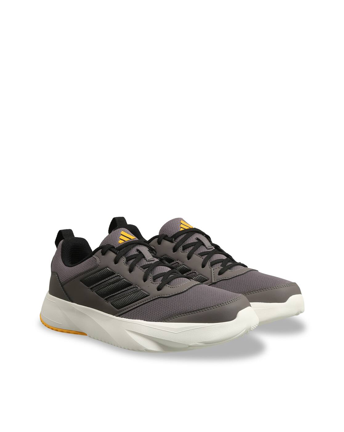 Price History - ADIDAS Men Base Switch M Shoes - ₹1120 at ajio