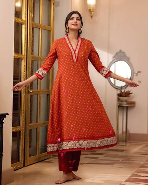 Women Floral Anarkali Kurta Set