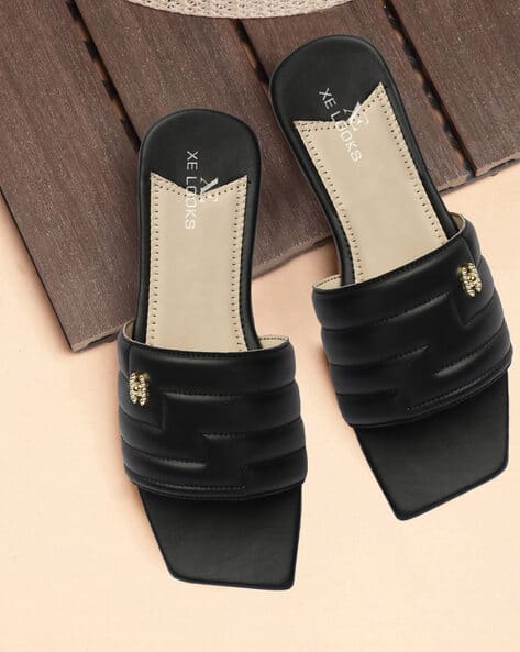 XE LOOKS Women Quilted Slip-On Flat Sandals