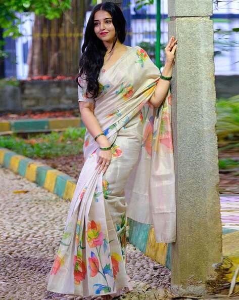 Nyrika Graceful Floral Printed Art Silk Saree