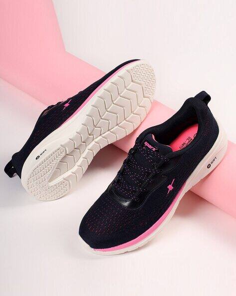 SPARX Women Sports Shoes with Mesh upper