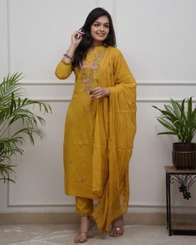 texstile Women Floral Print Straight Kurta Set-picture-13