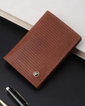 van heusen Men Bi-Fold Wallet with Metal Logo Accent-picture-18