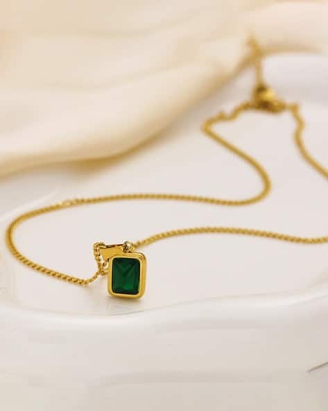 Designs & You Women Gold-Plated Stone-Studded Pendant with Chain