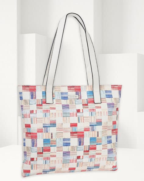 VAN HEUSEN Women Checked Shoulder Bag