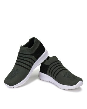 branded casual shoes for men