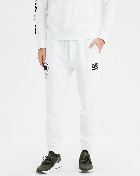 White american best sale eagle joggers