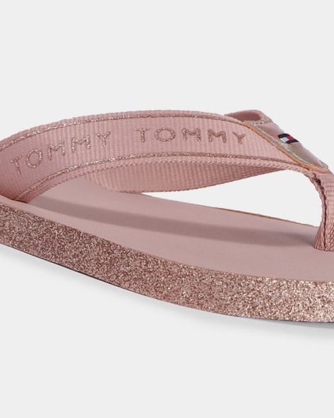 Tommy hilfiger rose gold best sale flip flops