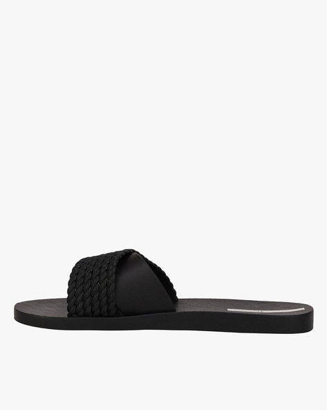 ipanema cross over slide