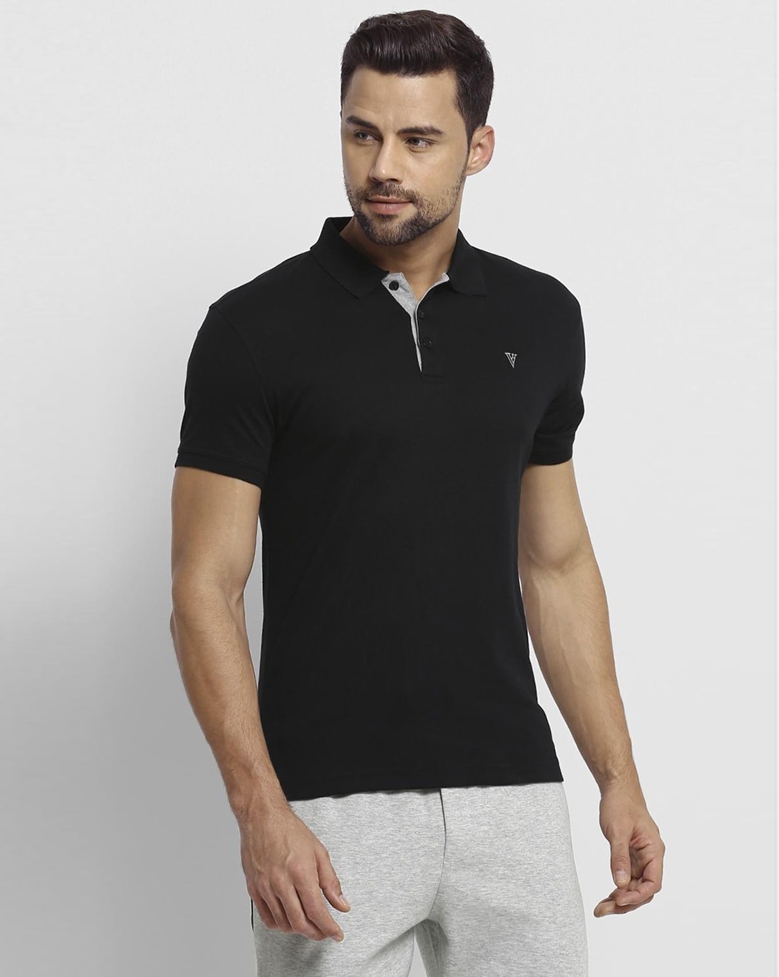 Buy Black Tshirts for Men by VAN HEUSEN Online | Ajio.com
