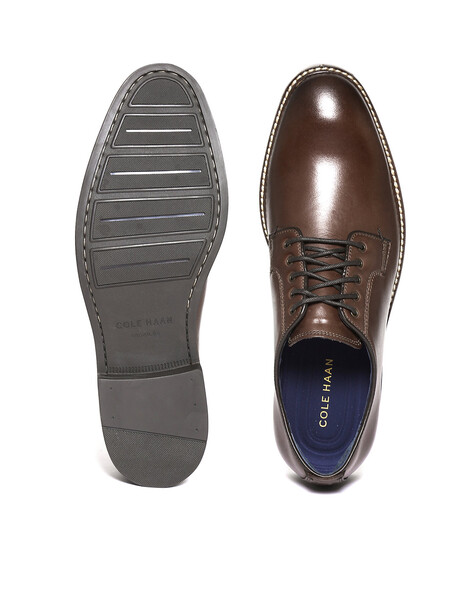 Cole haan men's kennedy grand postman ii on sale oxford