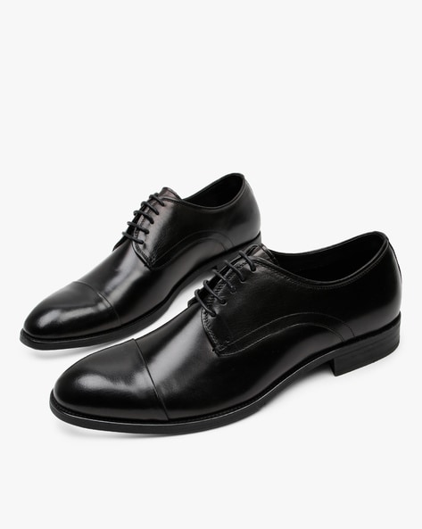 black leather toe cap shoes