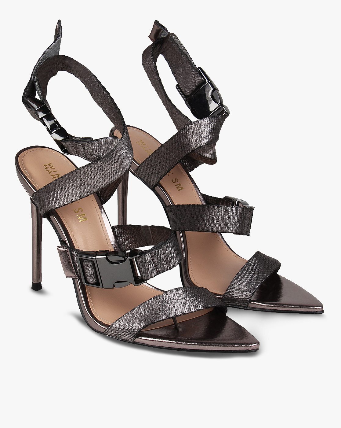 Steve madden 2025 snap strappy sandal