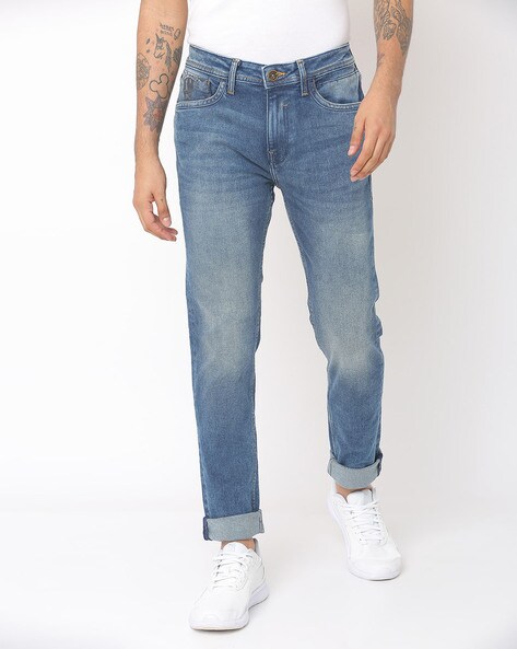 mid wash relaxed fit jeans