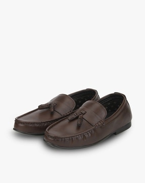 tassel slip on loafers