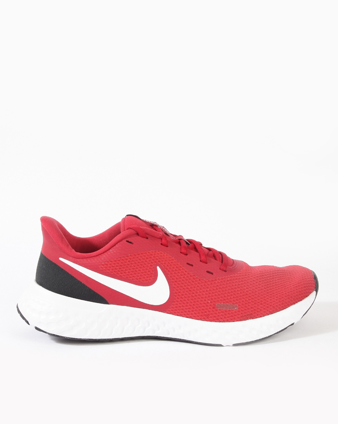 nike red sports shoes