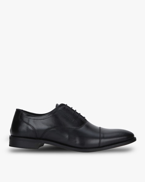 Red tape store black oxford shoes