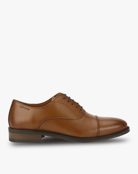 Toe-Cap Oxford Shoes