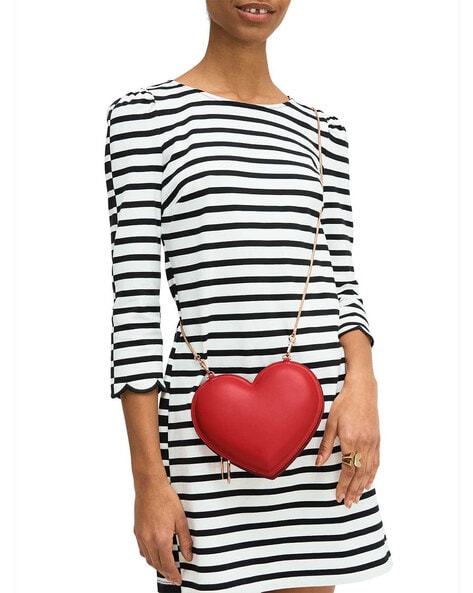 Red Heart Shaped Crossbody Chain Bag