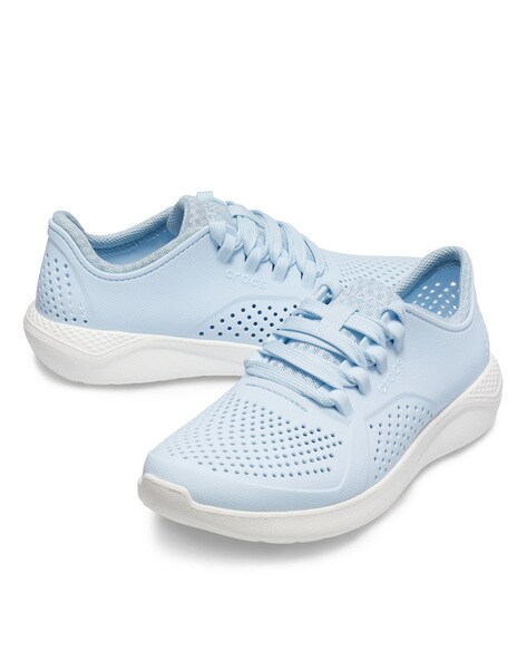 croc tennis shoes for women