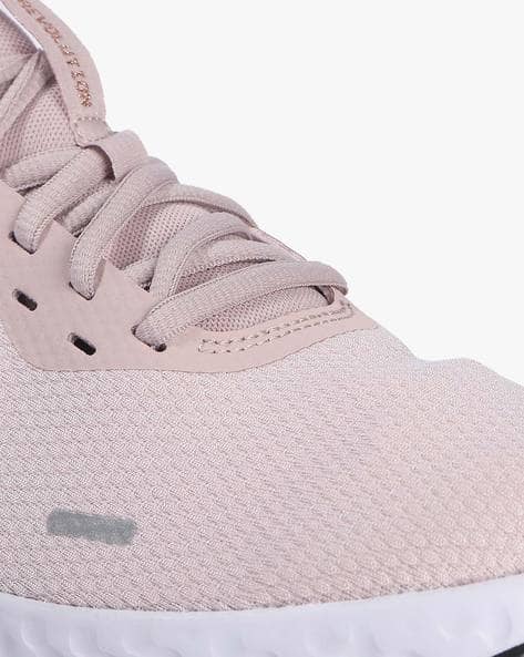 Revolution 5 Lace-Up Running Shoes (Image - 1)