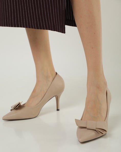 tan slingback pumps