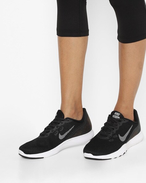 aspect Fascinating death Buy Black & Grey Sports Shoes for Women by NIKE Online | Ajio.com
