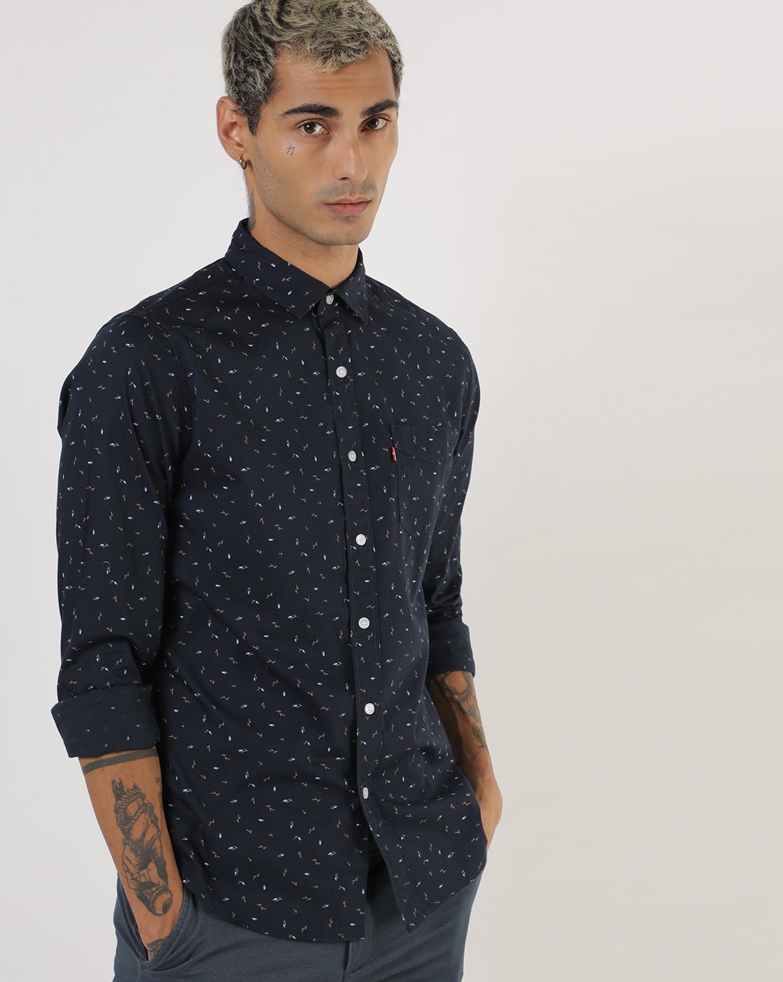 levis printed shirts