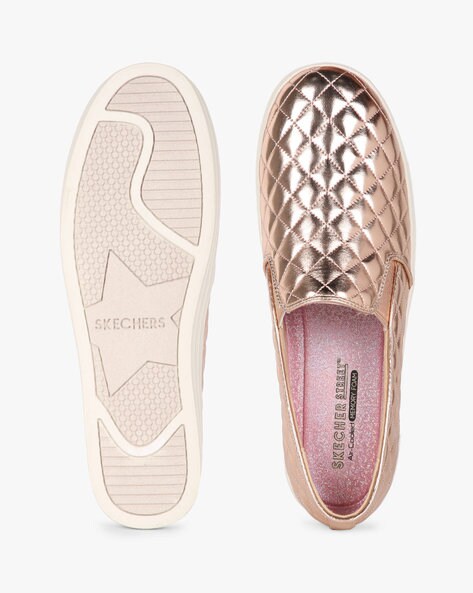 Nominación leopardo Agresivo Buy Gold Casual Shoes for Women by Skechers Online | Ajio.com