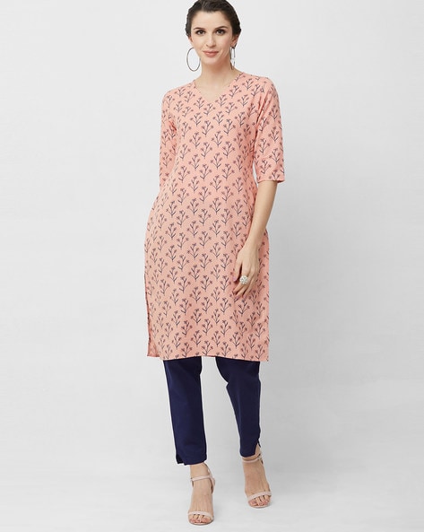 Breya Flared Sleeves Printed Straight Kurta