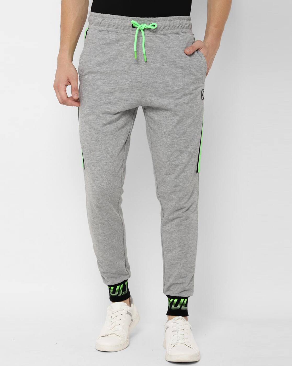 skult by shahid kapoor joggers