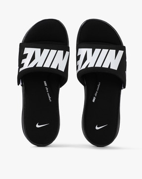 nike flip flops ajio