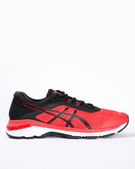 GT 2000 Panelled Lace Up Sports Shoes