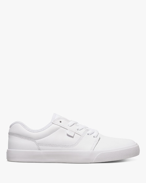 all white dc shoes
