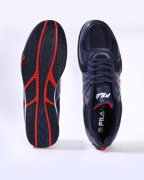 fila dynamo low sports shoes