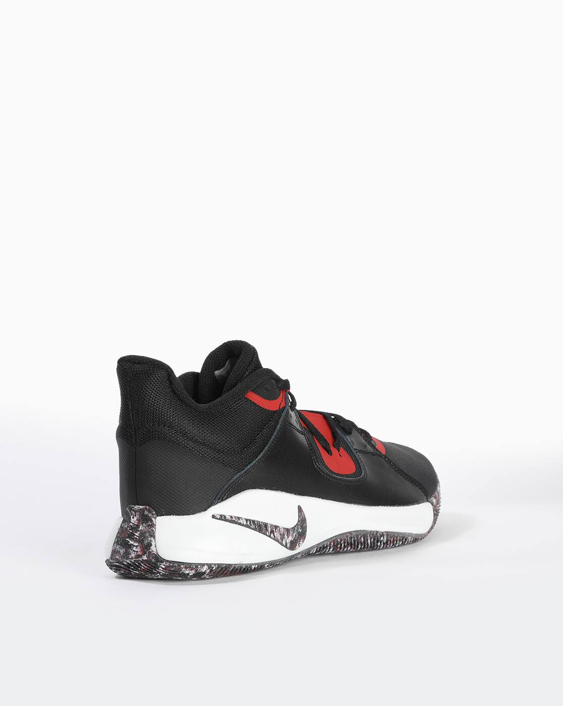 mid top basketball shoes