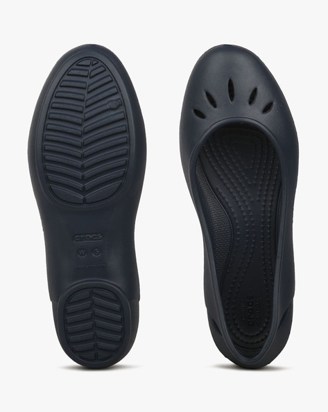 crocs slip resistant flats