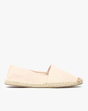 peach espadrilles