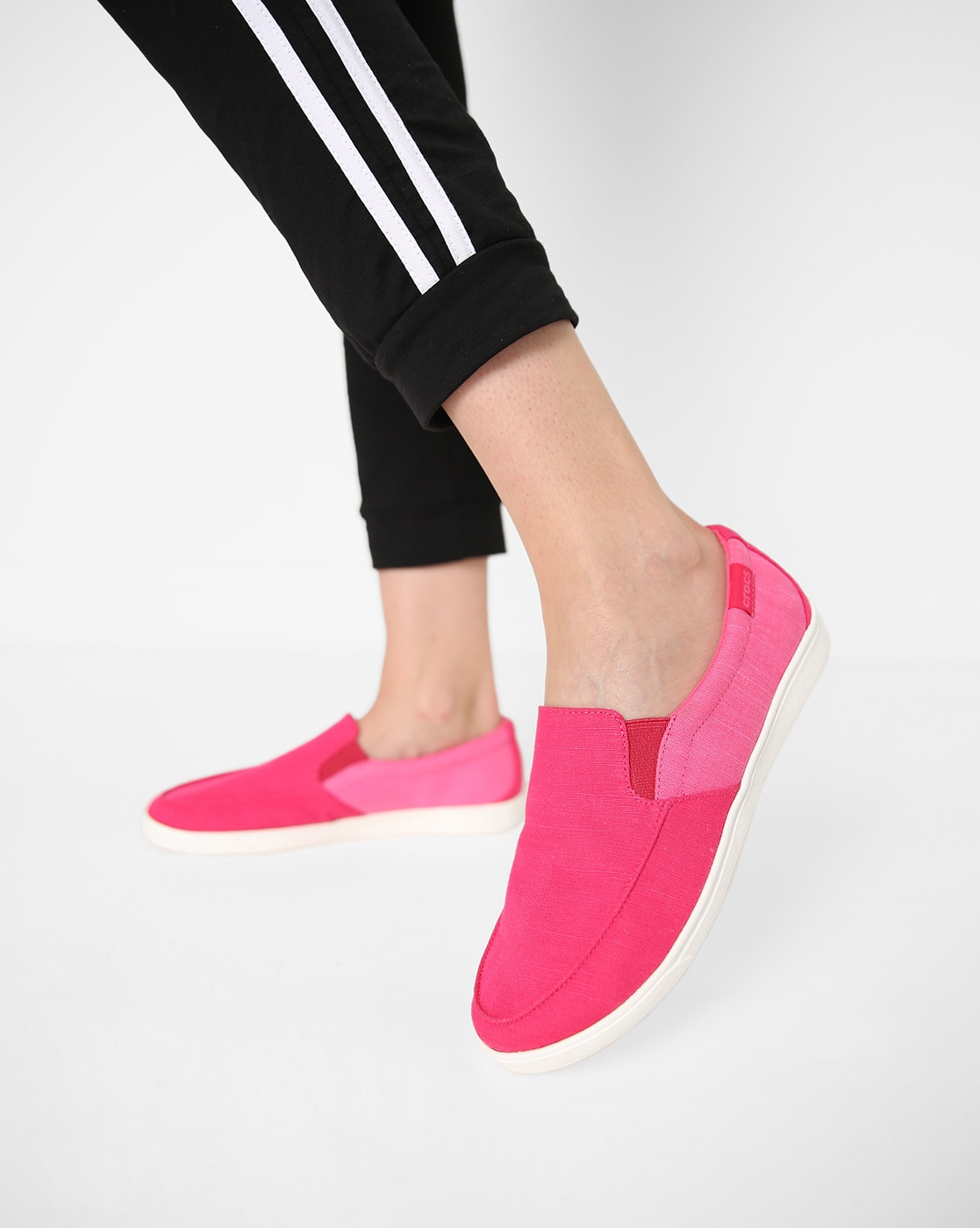 ajio crocs women