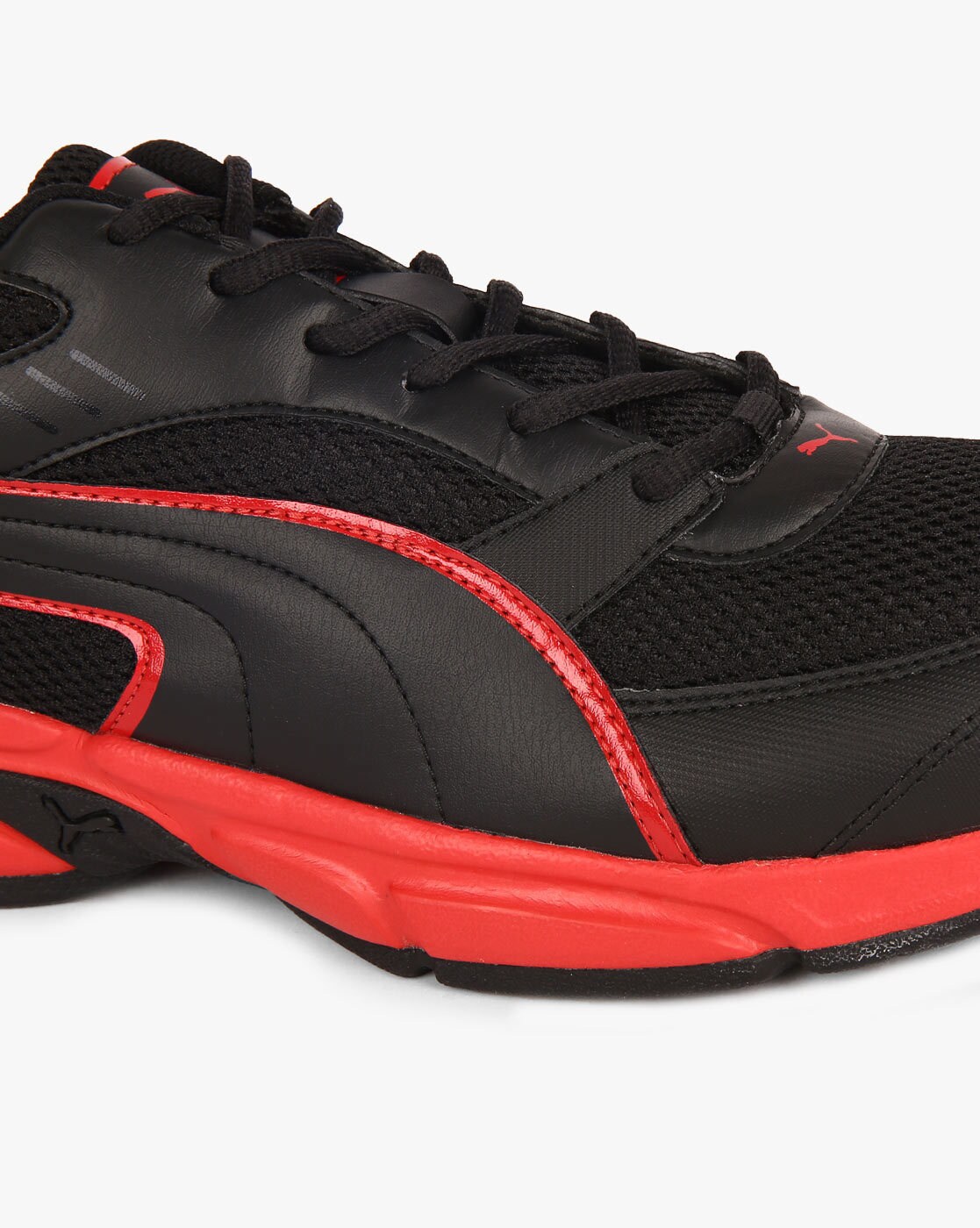 puma atom black & red running shoes