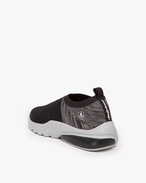 duke low top slip on sports shoes