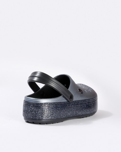 Crocband platform best sale metallic clog